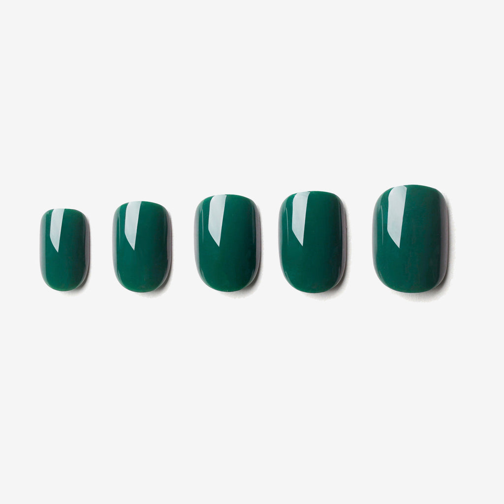 La Mystérieuse press-on nails vert émeraude carré arrondi squoval – Soimea Paris
