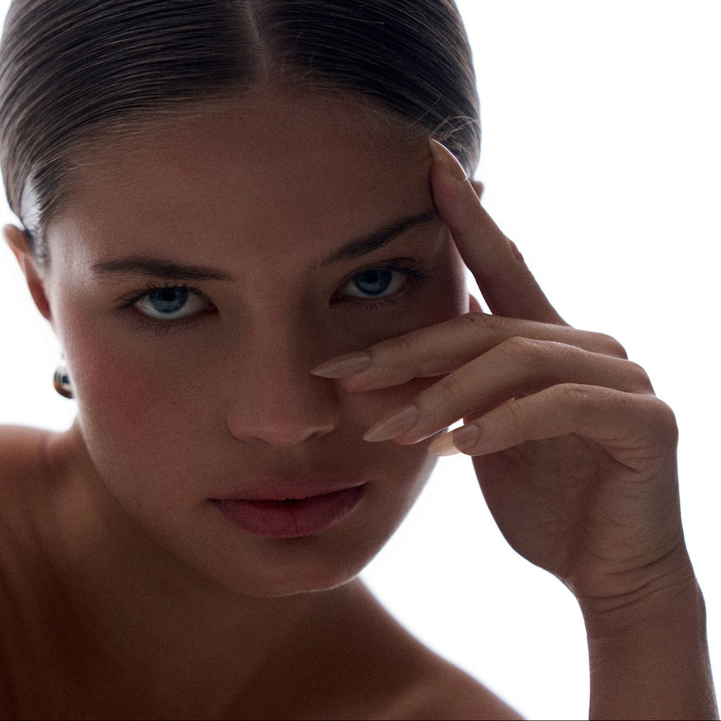 soimea faux ongles à pression beiges nudes forme amande, style classique medium, nude medium press-on nails