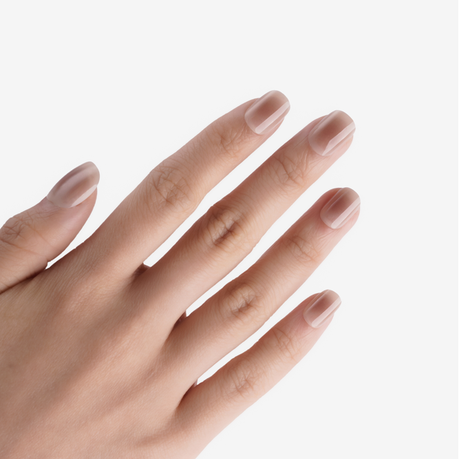 soimea faux ongles a pression beige nude teinte sable forme squoval style classique court effet satiné, short press-on nude sand color nails with soap effect