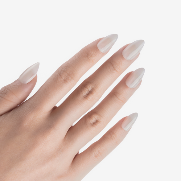 soimea faux ongles à pression blanc lacté forme amande effet crème, milk white creamy finish almond press-on nails