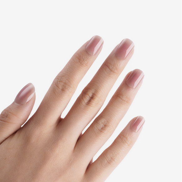soimea faux ongles a pression rose timide forme squoval style classique court effet satiné, short press-on blush pink color nails with soap effect