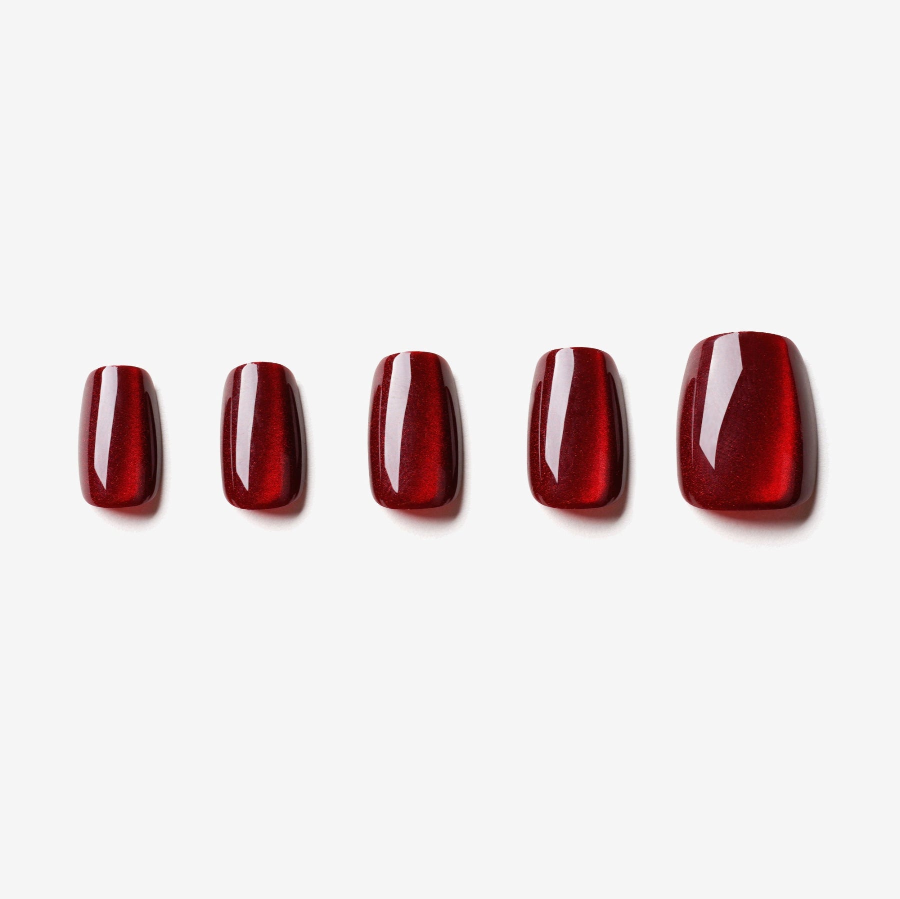 soimea faux ongles à pression rouges rubis forme ballerine effet œil-de-chat, style classique moyen, ruby red ballet medium cateye press-on nails